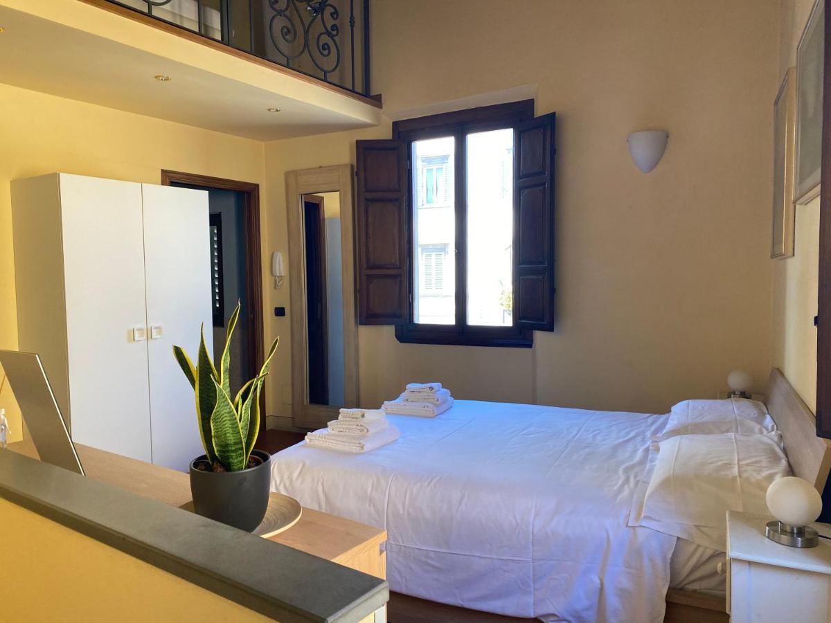 Cozy Classic Italian House Near Santa Croce, On The Lungarno Apartment ฟลอเรนซ์ ภายนอก รูปภาพ