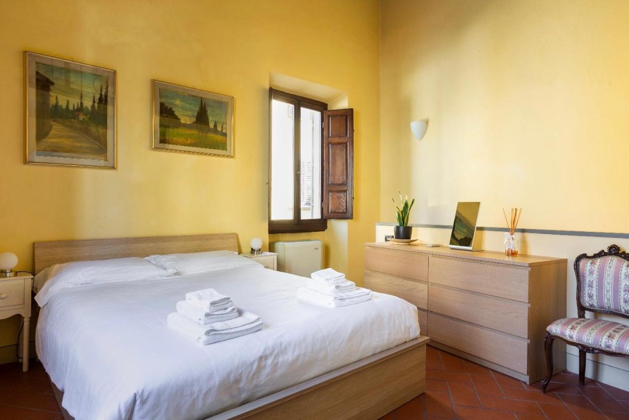 Cozy Classic Italian House Near Santa Croce, On The Lungarno Apartment ฟลอเรนซ์ ภายนอก รูปภาพ