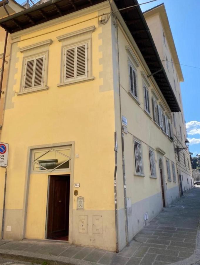 Cozy Classic Italian House Near Santa Croce, On The Lungarno Apartment ฟลอเรนซ์ ภายนอก รูปภาพ