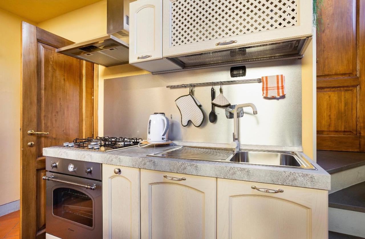 Cozy Classic Italian House Near Santa Croce, On The Lungarno Apartment ฟลอเรนซ์ ภายนอก รูปภาพ